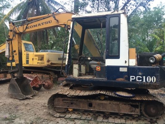 แมคโค 60 รุ่น5 ติดต่อ  080-1405528