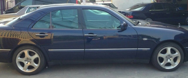 ขาย BENZ-W210-230E-ปี96 สภาพดีแน่นอนครับ