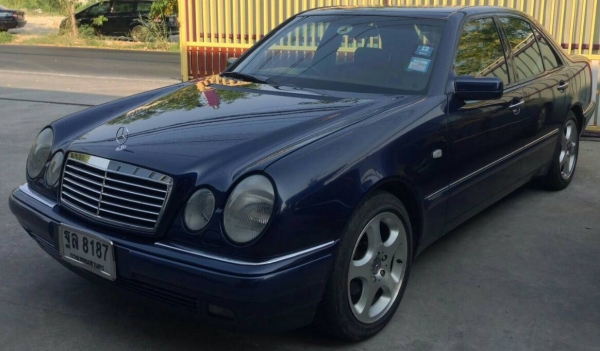 ขาย BENZ-W210-230E-ปี96 สภาพดีแน่นอนครับ