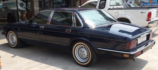 ขาย JAGUAR-ซีรี่4-ปี93 สวย-สดมากๆทุกจุดทั้งภายนอก-ภายใน ขาย JAGUAR-ซีรี่4-ปี93 สวย-สดมากๆทุกจุดทั้งภายนอก-ภายใน