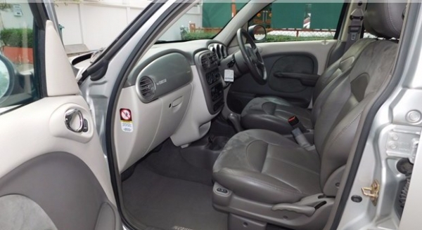 ขาย PT CRUISER-ปี2002 แท้!! หายากนะครับเล่มครบครับ