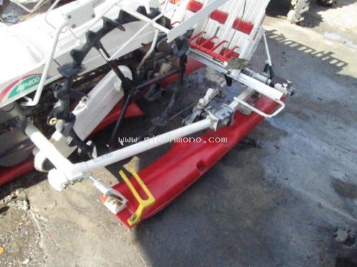 รถปลูกข้าวดำนาเดินตาม  YANMAR   AR400  รหัสสินค้า : 14001883 ติดต่อ Tel.086-8150487  www.nihonmono.com