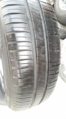 ขายล้อแม็กHONDA JAZZขอบ15(สีกัล)ยางปี13 4 เส้น