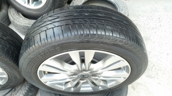 ขายล้อ HONDA City SVขอบ16 ยาง ปี 13 4 ล้อ