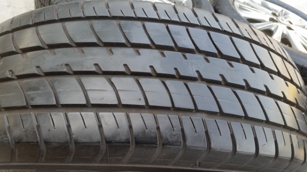 ขายล้อTOYOTA VIOS12 ก้าน (สีกัล) ยางปี 15 4 ล้อ