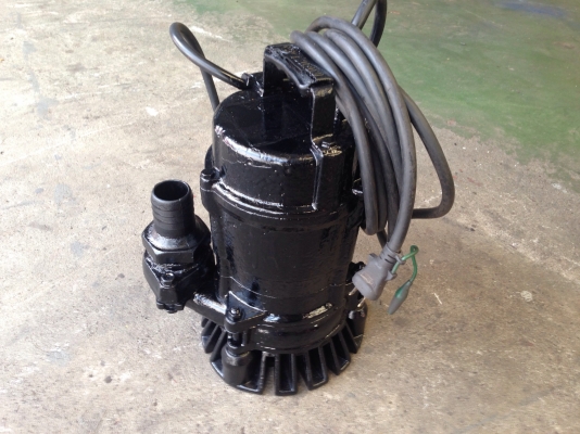 ขายไดโว่ Tsurumi 0.5HP. 220V made in Japan ไฟบ้าน สภาพดีเดิมๆ(ทำสีใหม่)  วิ่งนิ่ม พร้อมใช้งาน