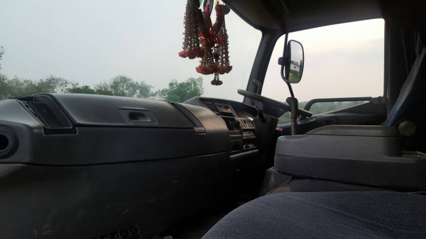 10ล้อดั้มไอ้หลงFN215Kเพาเวอรจิฟฟีหัวสวยภ่ายไนครบ เพาเดียวเครื่องดีคัชซีสวย ยางดีทั้ง10เส้นรถพร้อมโอนเอกสารครบ 10ล้อดั้มไอ้หลงFN215Kเพาเวอรจิฟฟีหัวสวยภ่ายไนครบ เพาเดียวเครื่องดีคัชซีสวย ยางดีทั้ง10เส้นรถพร้อมโอนเอกสารครบ