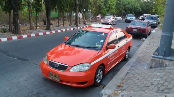 ขายด่วน..Taxi Limo ราคาเพียง39,000บาทสีเต็มเครื่อง4A-XX (เครื่องสามห่วง)ก๊าสNgvถัง100Lit.เครื่องเกียร์สมบูรณ์แอร์หนาวภายในสะอาดอุปกรณ์ครบพร้อมแม็กขอบ15"สภาพยางยังดีพร้อมวิ่งหลบหาเงินหรือรายได้พิเศษหลังเลิกงานหรือถอดป้ายได้ดีไม่มีหนี้ค้างชำระสหกรณ์รับ