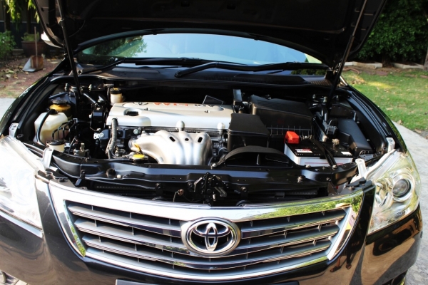 2010 TOYOTA CAMRY 2.0 G AIRBAG-ABS AT สีดำไมล์น้อย