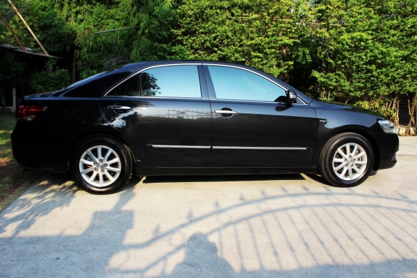 2010 TOYOTA CAMRY 2.0 G AIRBAG-ABS AT สีดำไมล์น้อย