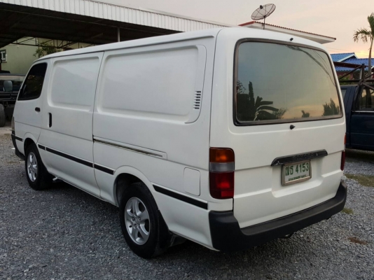 รถตู้บรรกทุก ปี2004 สีเดิมไม่มีชนหนัก เครื่องเดิม3.0ดีเซลแน่น รถตู้บรรกทุก ปี2004 สีเดิมไม่มีชนหนัก เครื่องเดิม3.0ดีเซลแน่น