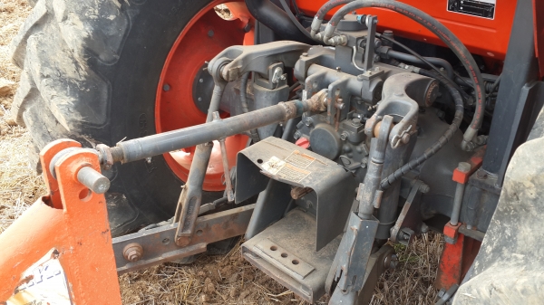 ขายm8540  ใบดันหน้า   ผาน x26  ราคา   595000