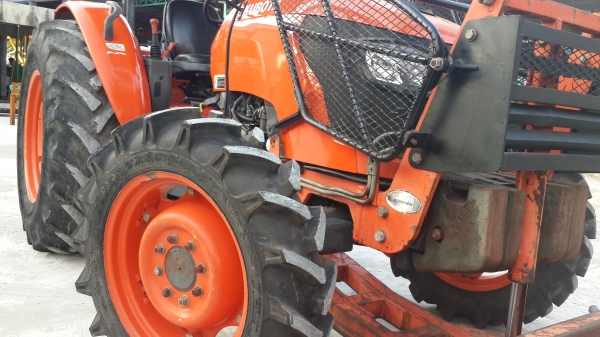 ขายm8540  ใบดันหน้า   ผาน x26  ราคา   595000