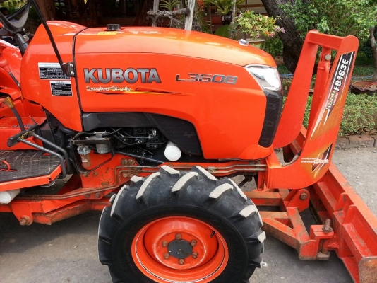 คูโบต้า L3608 4 WD พร้อมใบมีดตราช้าง ทำงาน 710 ชั่วโมง สภาพดีมากๆเดิมๆจากโรงงาน