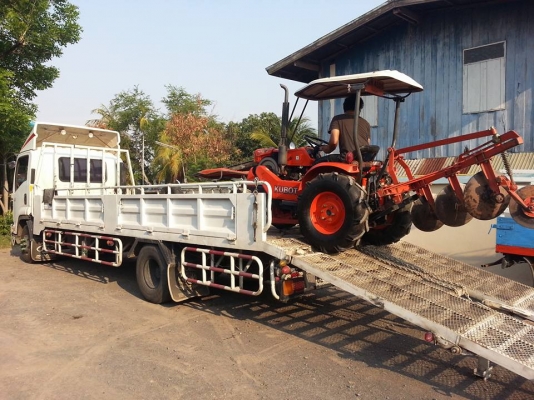 คูโบต้า KRT 140 พลัสรุ่นท็อป ใบมีดดันหน้าช้าง ผานช้าง 788 ชั่วโมง..สภาพดีมากครับ