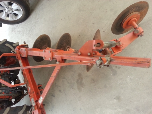 คูโบต้า KRT 140 พลัสรุ่นท็อป ใบมีดดันหน้าช้าง ผานช้าง 788 ชั่วโมง..สภาพดีมากครับ