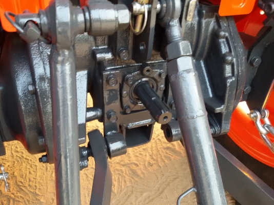 ปัญญาแทรคเตอร์..จัดมาให้ครับ ด่วน!!!คูโบต้า L3608 ตัวเปล่า ยางใหม่4เส้น