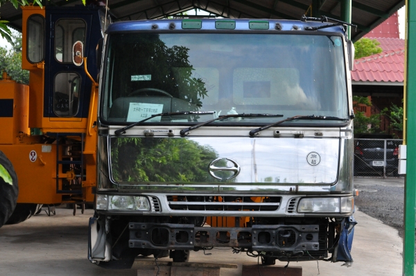 ขายหัวเก๋ง Hino Profia นำเข้าจากญึ่ปุ่น100\% ราคาถูกๆ สนใจติดต่อ 081-948-5494