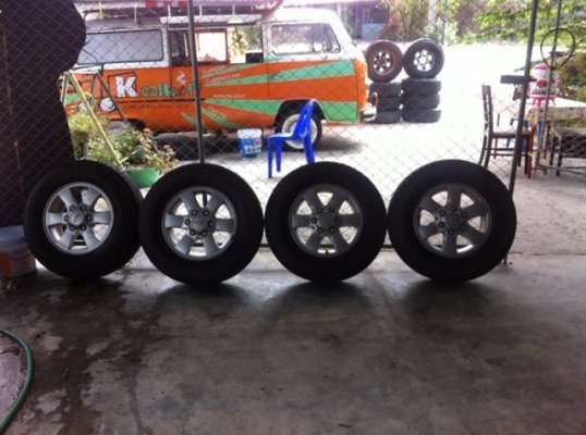 แม็ค16พร้อมยางบริสโตน2012 (ขายถูก4300)