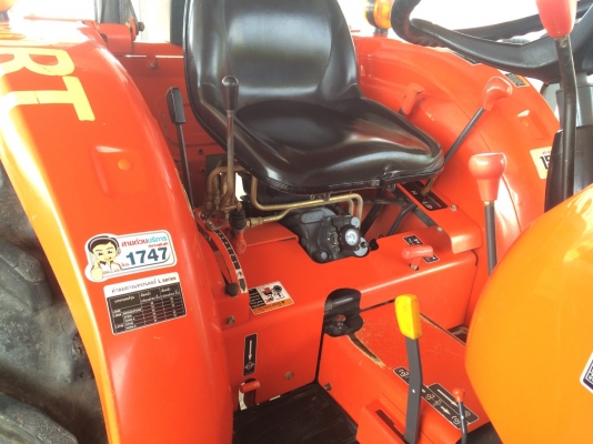 ขายL3608 รถปี 56 ตัวรถและชุดดันหน้า รถ 877 ชั่วโมงสภาพพร้อมใช้งานรับประกันไม่มีรอยรั่วแม้แต่จุดเดียว