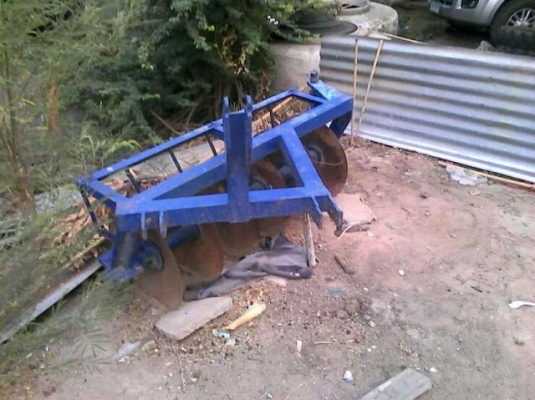 ผานพรวน6ใบ ผานพรวน6ใบ