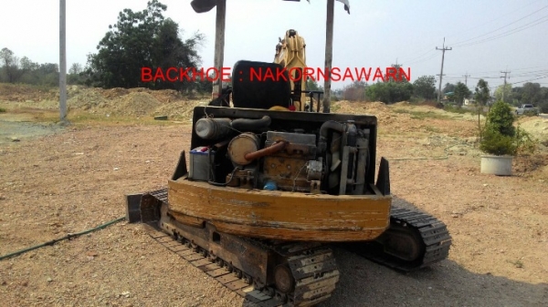 ขายรถแบ็คโฮ KOMATSU PC-40   ราคา 225,000 บาท