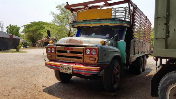 ขาย 10 ล้อ หัวยาว ช่วงล่างใหญ่ FUSO เครื่อง EH700 168 แรงม้า คัสซีสวยตลอดเส้น สโลว์กลาง คานหน้าใหญ่ พวงมาลัยพาวเวอร์ ทะเบียนพร้อมโอนครับ