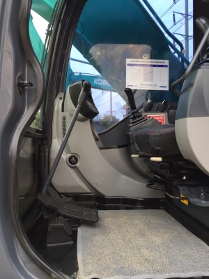 ขายด่วน!! Kobelco sk200-8 4,900 ชม.สภาพสวยค่ะ ขายด่วน!! Kobelco sk200-8 4,900 ชม.สภาพสวยค่ะ