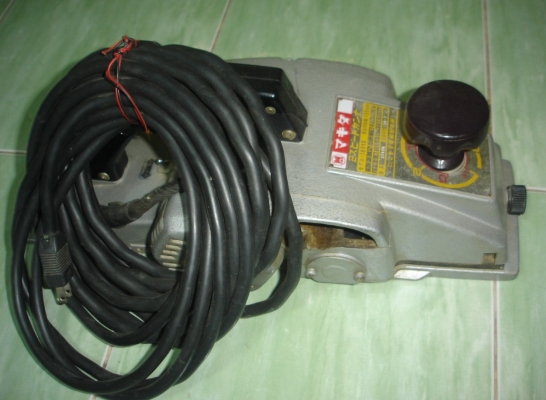 ขายกบไฟฟ้า MAKITA 1804K ขนาด 5 นิ้ว  ไฟ100 V นำเข้าจากญี่ปุ่น
