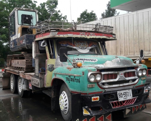 ขาย 2คัน ราคารวม แพ๊คคู่ 655,000บ เล่ม ทะเบียนพร้อมโอน สิบล้อ หัวยาว 165เพาเดียว และ แม็คโค  PC 100-3 สภาพดีพร้อมใช้งาน ขายราคารวม 2คัน 655,000บ ทะเบียนเอกสาร พร้อมโอน