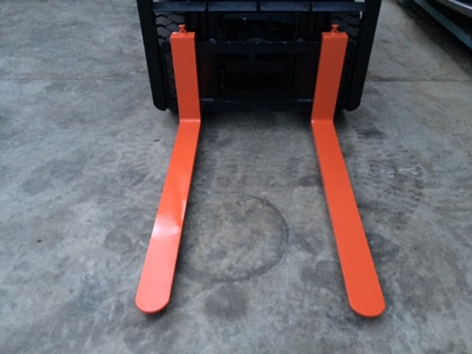 ขายรถโฟลคลิฟท์ ( รุ่นใหม่ล่าสุด ).ใช้งานมาน้อย 837 ชั่วโมง TOYOTA 8FG25 ,เครื่องยนต์เบนซิน หัวฉีด ประหยัดน้ำมันสุดๆๆ เสายกสูง 3 เมตร , รถนำเข้าจากญี่ปุ่น 100\% ขายรถโฟลคลิฟท์ ( รุ่นใหม่ล่าสุด ).ใช้งานมาน้อย 837 ชั่วโมง TOYOTA 8FG25 ,เครื่องยนต์เบนซิน หัวฉีด ประหยัดน้ำมันสุดๆๆ เสายกสูง 3 เมตร , รถนำเข้าจากญี่ปุ่น 100\%