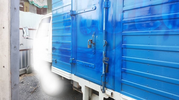 **28,000 บ.ต่อรอง/// ตู้บรรทุก ตู้แห้ง เปิด3บาน ยาว4.65ม.(5.0ม.) สำหรับ รถ6ล้อ สภาพดีไม่ผุ พร้อมใช้งาน **ขาย ตู้แห้ง เปิด3บาน ยกลงจากNPR-115 5.0ม. สภาพพร้อมใช้ ราคาเบาๆ ตู้บรรทุก/ตู้แห้ง 3บาน สำหรับรถบรรทุก6ล้อ ครับ ขนาดตู้โดยประมาณ กว้าง2.1xสูง1.80ม.xยาว **28,000 บ.ต่อรอง/// ตู้บรรทุก ตู้แห้ง เปิด3บาน ยาว4.65ม.(5.0ม.) สำหรับ รถ6ล้อ สภาพดีไม่ผุ พร้อมใช้งาน **ขาย ตู้แห้ง เปิด3บาน ยกลงจากNPR-115 5.0ม. สภาพพร้อมใช้ ราคาเบาๆ ตู้บรรทุก/ตู้แห้ง 3บาน สำหรับรถบรรทุก6ล้อ ครับ ขนาดตู้โดยประมาณ กว้าง2.1xสูง1.80ม.xยาว