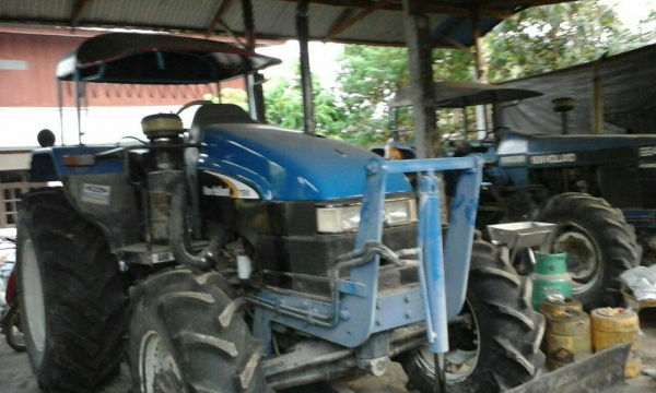 ขายรถไถ FORD  TS  90