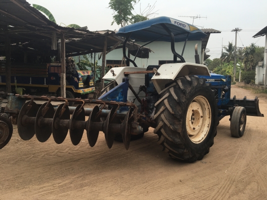 ขายรถไถฟร์อด6610มีไบมีดชีและผานกลังชี ราคา385000บาท พร้อมใช้งานสายๆครับสนใจ โทร0813655997 อำพร พาเจริญ ต วังบัว อ คลองขลุง จ กำแพงเพชร