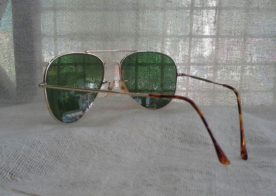 แว่นตาโกลด์ฟิลด์ที่ยิ่งใหญ่ที่สุด  ALGHA 20 DUBAR  made in England  รุ่นหายาก! 14K