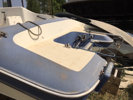 สำราญมารีน ขายเรือ18ฟุต ห้องนอน ห้องน้ำ เก่าญี่ปุ่น