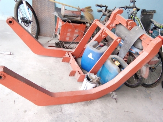 ขายชุดดันหน้าคูโบต้าL4508 รุ่นคานบน รุ่นหนา