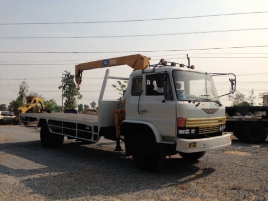 หกล้อใหญ่KR300เครื่อง185แรงม้า ติดเครนTADANO 3 ตัน