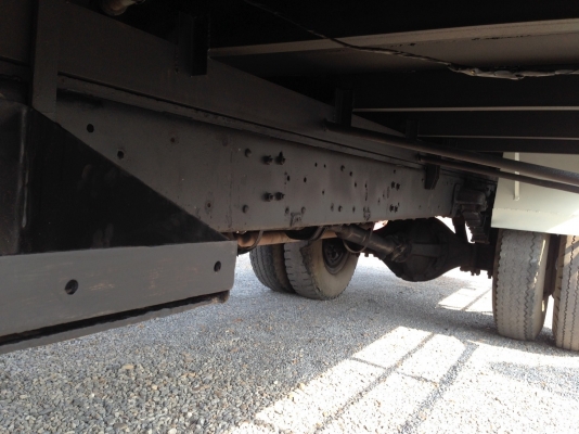 หกล้อใหญ่KR300เครื่อง185แรงม้า ติดเครนTADANO 3 ตัน