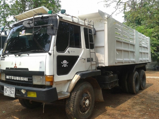 ขายหลง TD 5118  สองเพลาดรั้ม  รถสวยจัด สภาพดี เอกสารพร้อม 0811838154