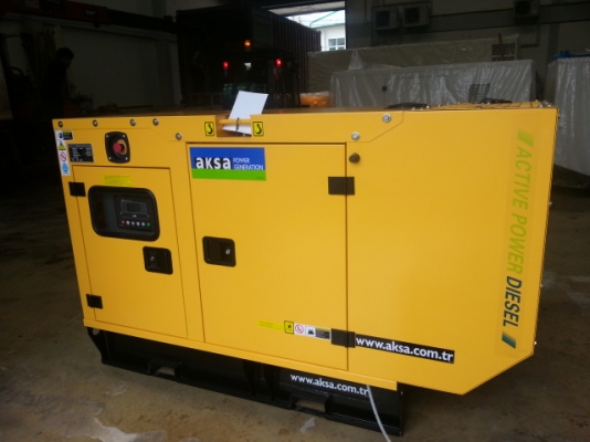 เครื่องปั่นไฟ33KVA  3เฟส