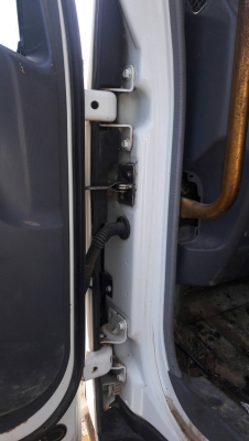 ขายรถบรรทุก 6 ล้อดัมพ์ ISUZU FRR 210 แรงม้าปี 2552 ราคา 900000