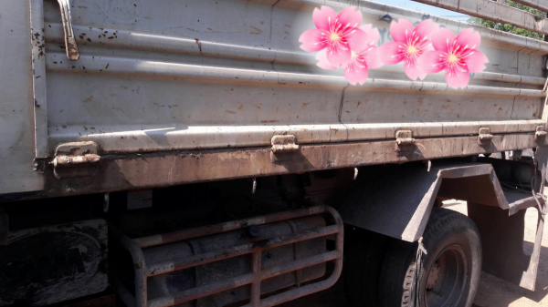 ขายรถบรรทุก 6 ล้อดัมพ์ ISUZU FRR 210 แรงม้าปี 2552 ราคา 900000