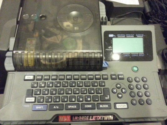 เครื่องพิมพ์ปลอกสายไฟ เครื่องพิมพ์ปลอกสายไฟ