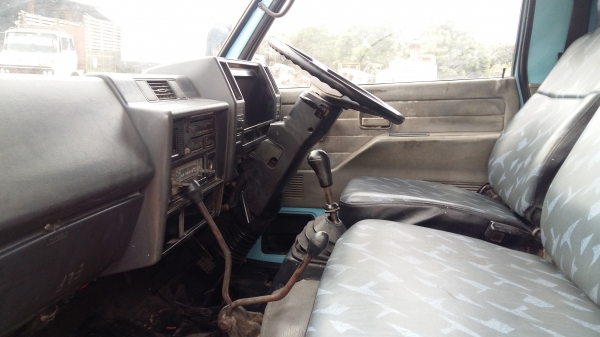 ขายด่วน6ล้อNKR 110ดั้มยิงหน้าวัสดุก่อสร้างเครื่องดี ช่วงล่างดีคัชชีสวยยางพอใช้เอกสารพร้อมโอน