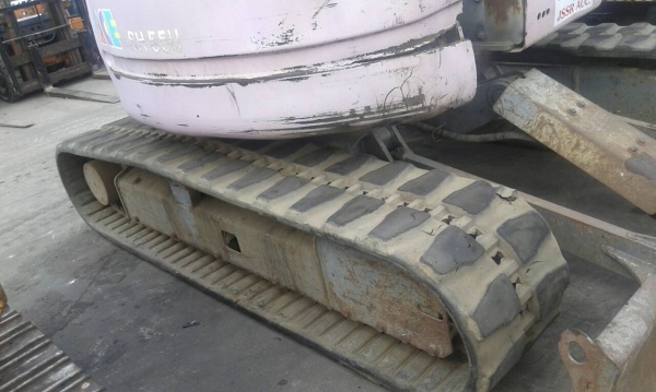 ขายรถขุดเล็ก ยี่ห้อ SUMITOMO SH55 แทรคยาง รถเก่านอกสภาพสวย ราคา 440,000 บาท