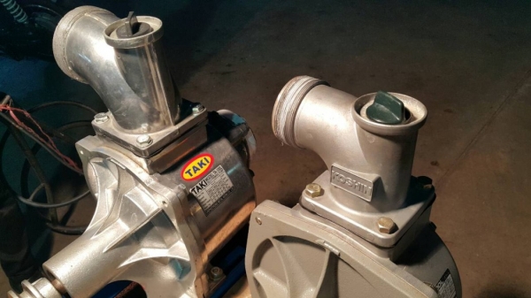 ขายปั๊มนํ้าสภาพดีพร้อมใช้งาน