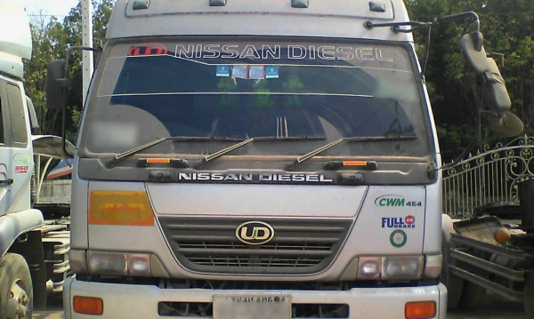 ขาย UD 350 แรง ปี51 ด่วนๆ