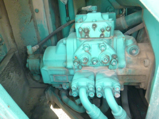 Kobelco SK100-2 มาร์คไฟว์ ราคาไม่แพงครับ