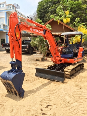 HITACHI  EX-35 ขนาดPC-35 <คอลโทนสั้นปั๊มนิ้ว มีลายแย๊ก>รถเก่านอกแท้มีเอกสาร☎️ติดต่อ 085-5632278